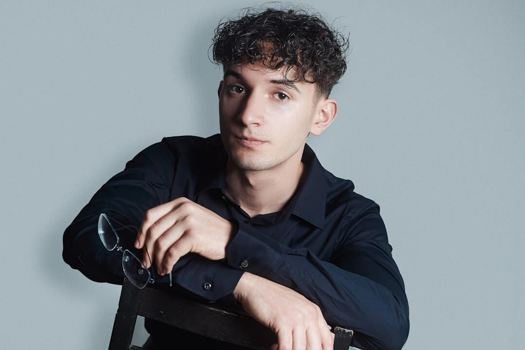 Mehr über den Artikel erfahren LinkedIn Marketing jenseits von Algorithmen: Wie Beziehungen wirklich entstehen